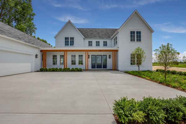 Concrete Driveway Service in Dacula