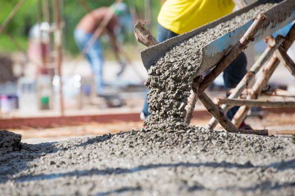 Backyard Concrete Pouring in Dacula