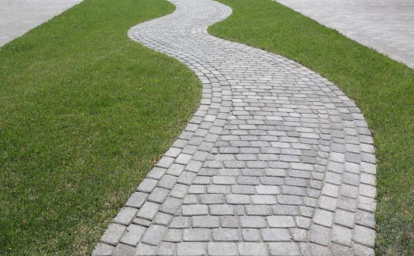 Cost of Walkway Paving in Dacula