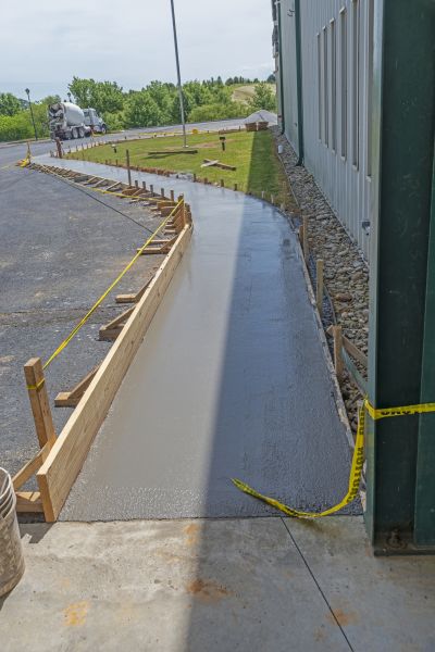 Cost of Concrete Sidewalk Paving in Dacula